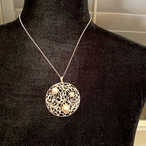 Elegant Silver Filigree Necklace with Pearls